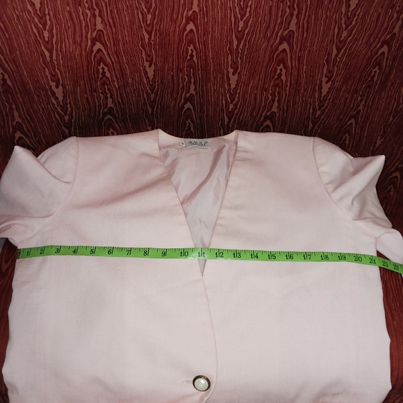 RUSS PETITES 2 Piece Light Pink Collarless Button Skirt Suit Women's Size 14 - Picture 13 of 16